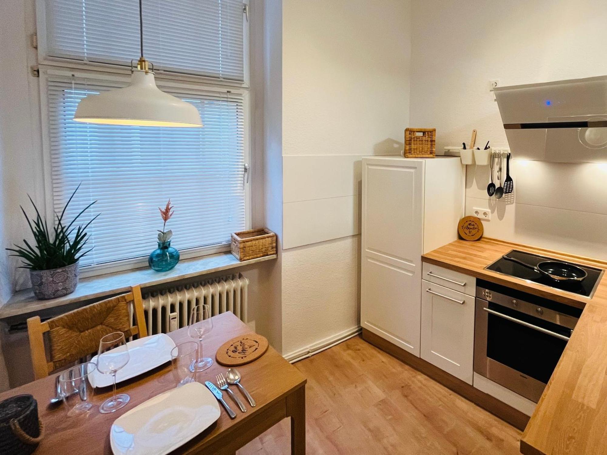 Modernes City-Apartment Mit Highspeed-Wlan & Top-Lage - Easy Stay وبرتال المظهر الخارجي الصورة